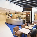 Ibis Styles Centre Vieux Port 拉罗歇尔
