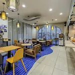 Ibis Styles Centre Vieux Port 3*