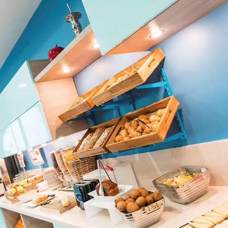 Ibis Styles Centre Vieux Port Hotel