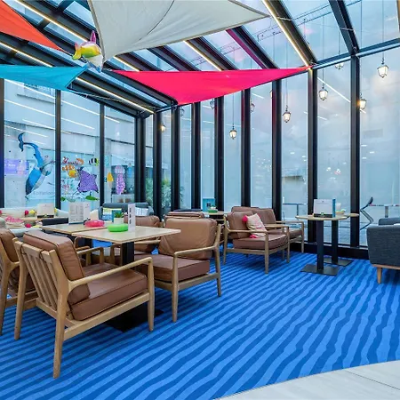 Ibis Styles Centre Vieux Port 3* 라로셸