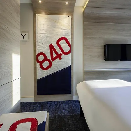 Ibis Styles Centre Vieux Port 3* 라로셸