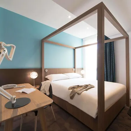 Ibis Styles Centre Vieux Port 3*