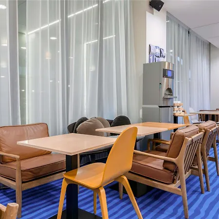 Ibis Styles Centre Vieux Port