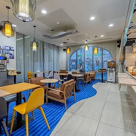 Ibis Styles Centre Vieux Port La Rochelle (Charente-Maritime)