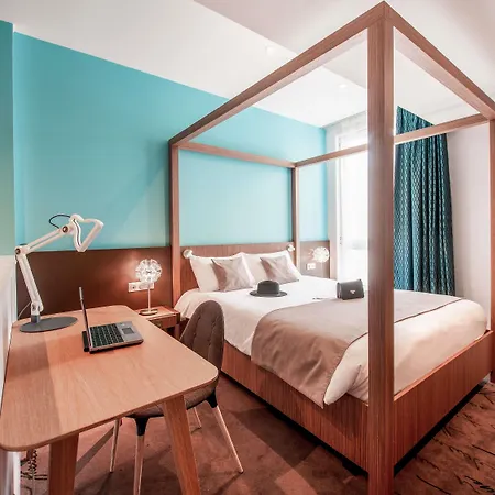 Ibis Styles Centre Vieux Port 3*