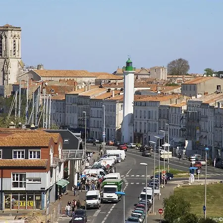 Ibis Styles La Rochelle Centre Hotel 3*