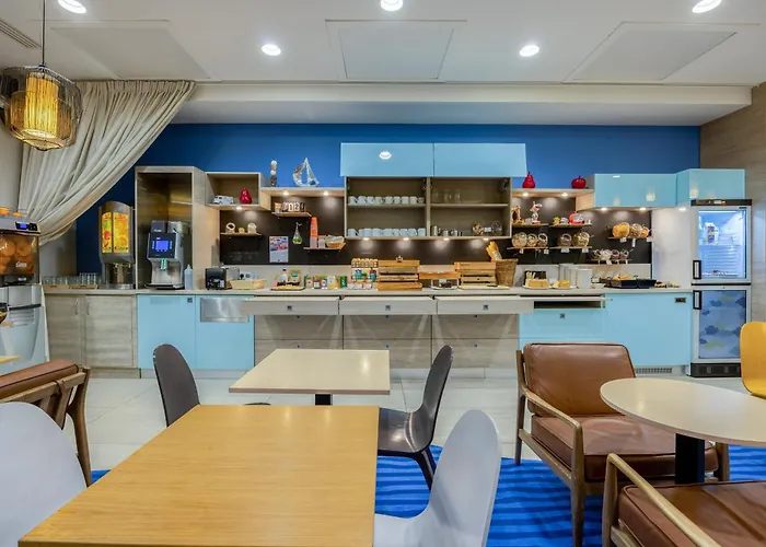 Ibis Styles Centre Vieux Port La Rochelle (Charente-Maritime)