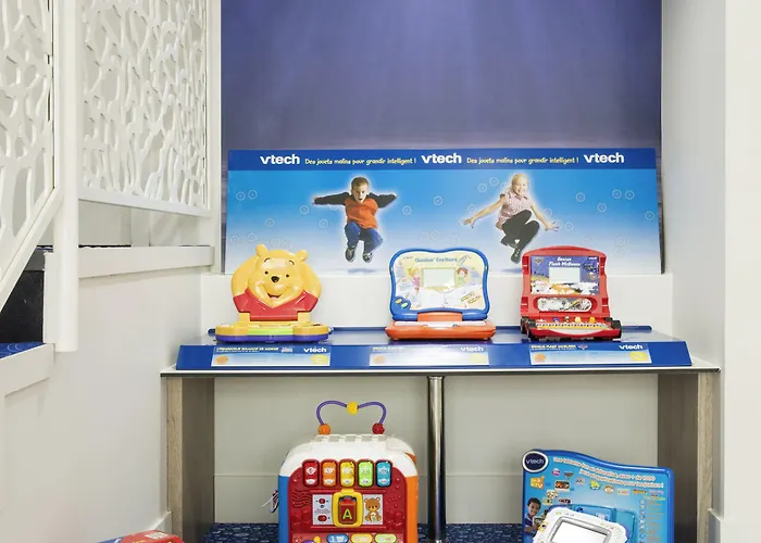 Ibis Styles Centre Vieux Port ラ・ロシェル